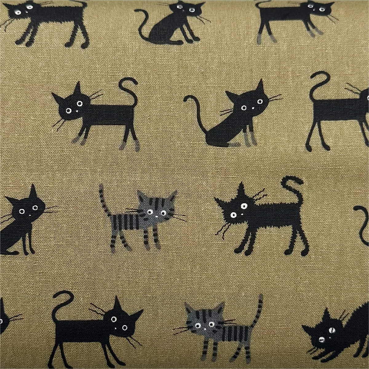 国内作家 タビーCAT Coco Land Cats Canvas Fabric, 80 Cotton 20 Linen, Imported from