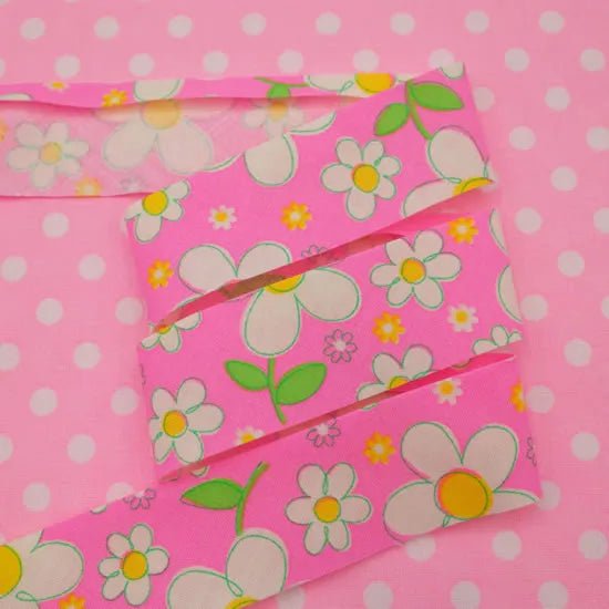 3 Yard Pack of Fleur Bias Tape in Pretty Pink by Antique Fabric Pinks, Imported from Japan