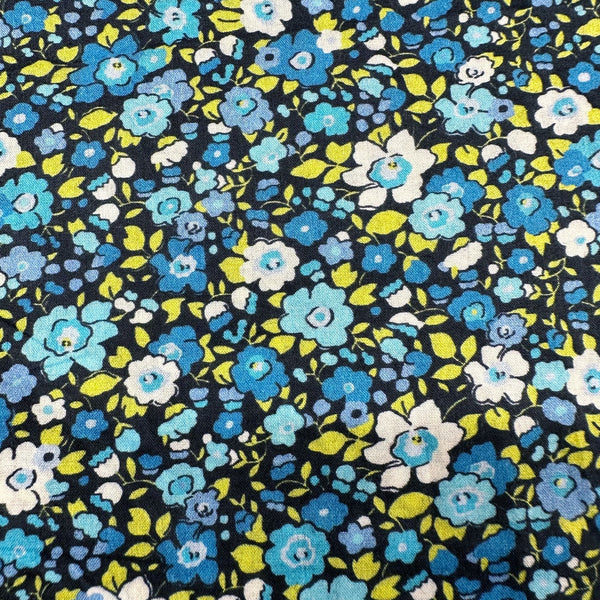 London Calling SRKD-19229-77 Blueberry Floral Cotton Lawn Fabric Robert Kaufman