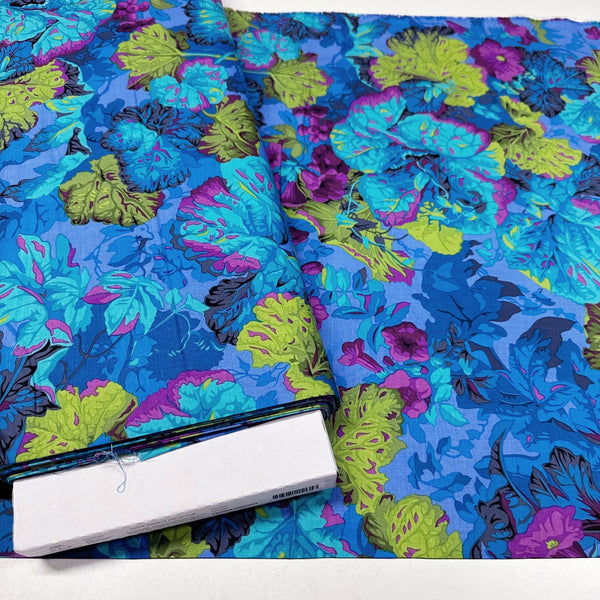 Philip Jacobs Kaffe Fassett Grandiose Turquoise Vintage Floral Cotton Fabric, Free Spirit Fabrics PWPJ013.TURQUOISE