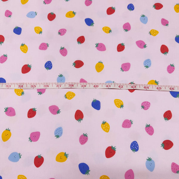Cute Strawberries on Pink Cotton Oxford Fabric, Imported from Japan