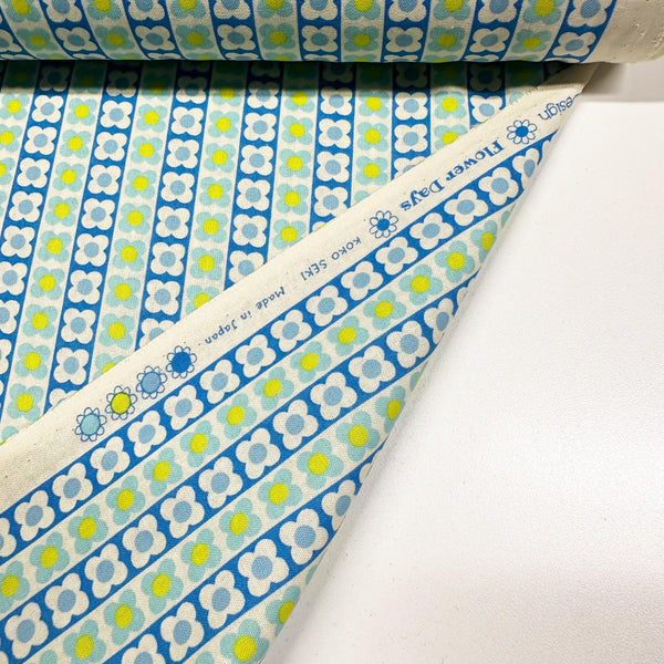 Floral Flower Floral Chain Retro Cotton fabric, Koko Seki 70s Design Flower Days Imported from Japan, Blue Yellow