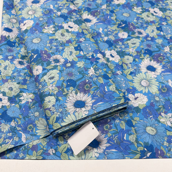 Flownny I Floral Cotton Lawn Fabric by Kokka, NFA-1000-5E Light Blue
