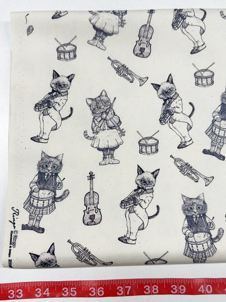 Music Cat Cotton Oxford Fabric in Natural by Illustrator Ringo, Imported from Japan