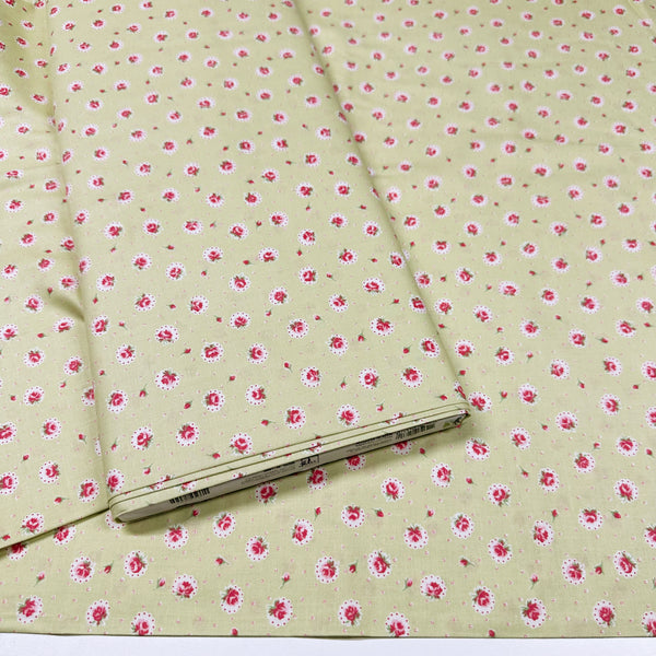 Retro Roses on Green Cotton Fabric by Happy Message 30s, Imported from Japan