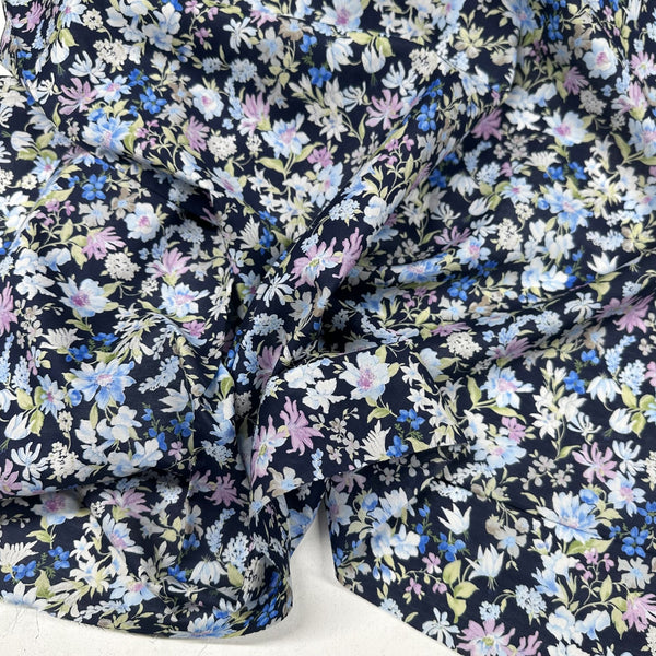 Sevenberry Petite Garden Lawn Floral Cotton Lawn Fabric,  Robert Kaufman SB-6125D5-4 NAVY