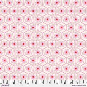 Daisy Chain Blossom Besties Tula Pink Cotton Fabric, Free Spirit PWTP220.BLOSSOM