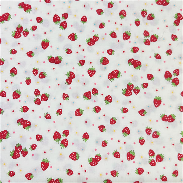 Zoom out of Candy Berry white cotton fabric with strawberry print from Atsuko Matsuyama Yuwa 30’s Collection, perfect for quilting and crafts.