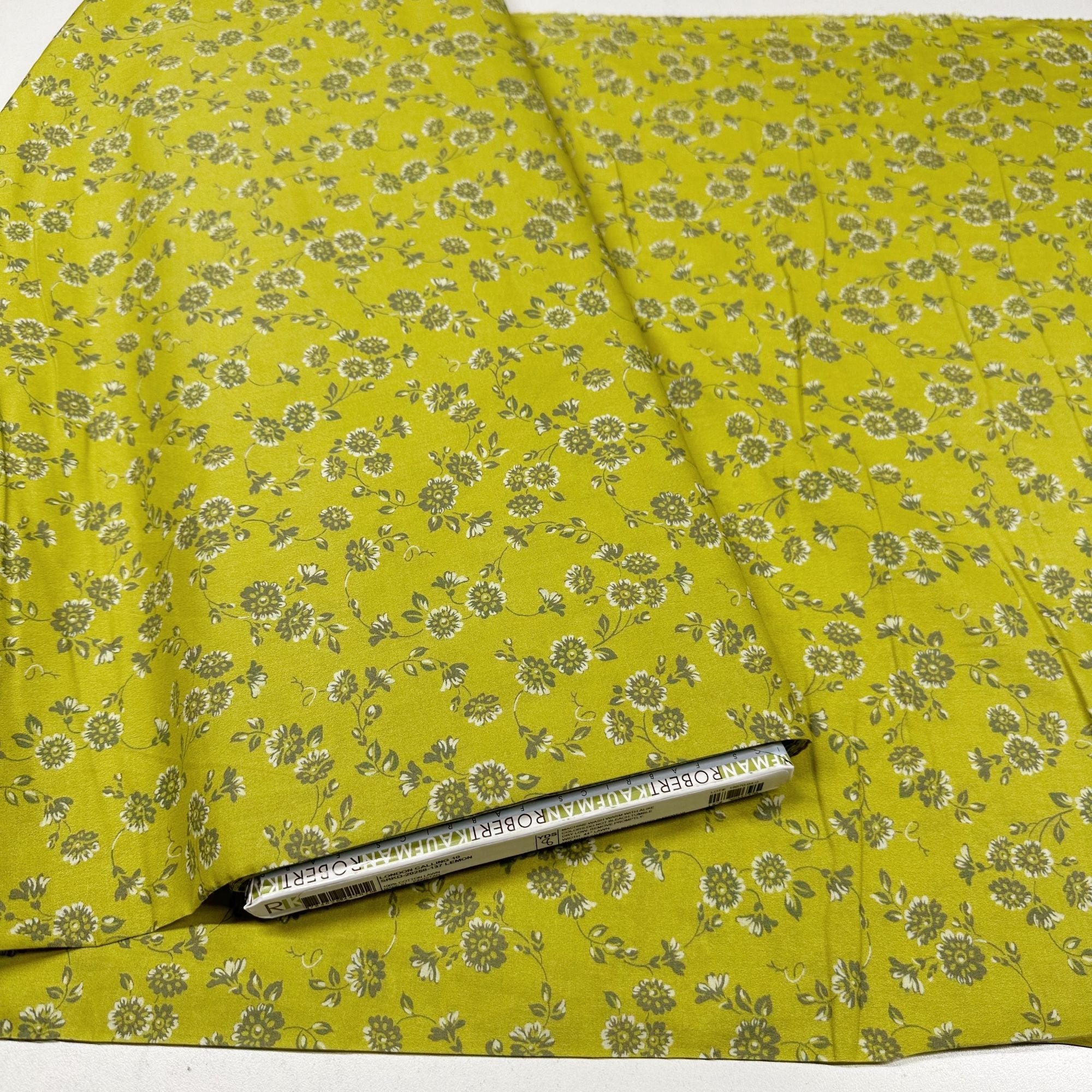 London Calling Floral Cotton Lawn Fabric Robert Kaufman SRKD-20258-137 Lemon