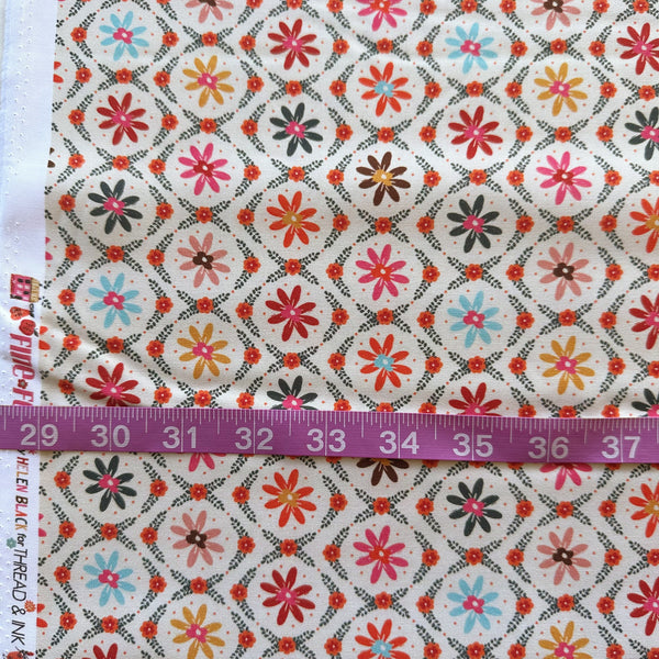 Scale of Fine Folk Daisy Chain cotton fabric by Helen Black, style FOLK1118