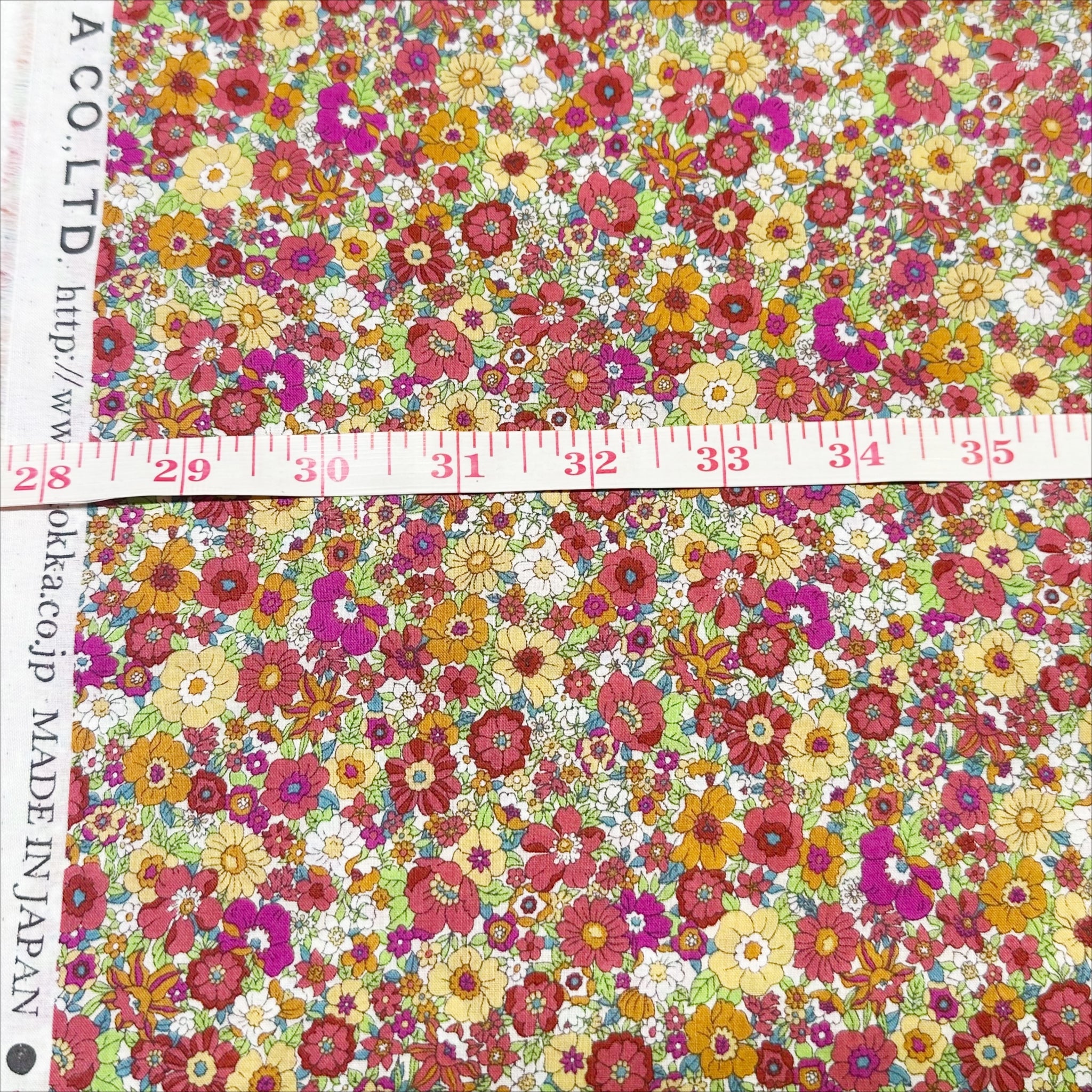 Flownny Retro Floral Cotton Lawn Fabric in Orange - Kokka Japan