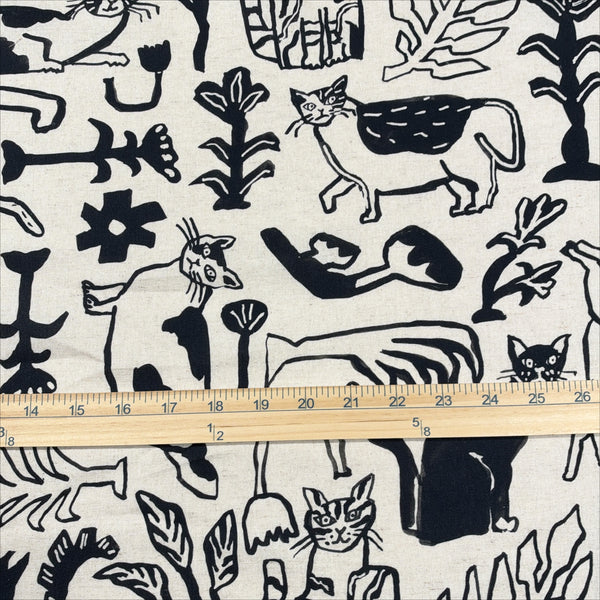Scale of NekoNoe Botanical Cats cotton linen canvas fabric by Kokka