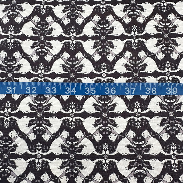 Scale of Sun Sun Cat cotton oxford fabric by Yuwa in black, CO-159219-E
