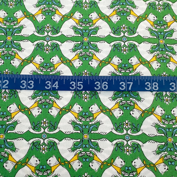 Scale of Sun Sun Cat cotton oxford fabric by Yuwa in green, CO-159219-A