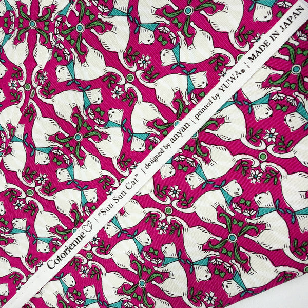 Selvage of Sun Sun Cat cotton oxford fabric by Yuwa in pink, CO-159219-D